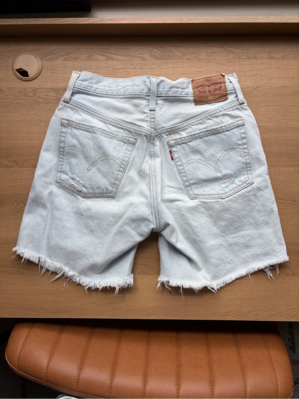 Levi's 501 Light Blue Raw-Hem Distressed‎ Denim Shorts